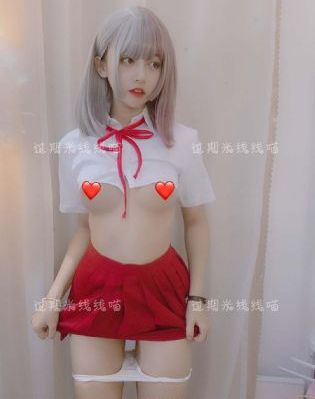 和黑帮老大在一起的365天