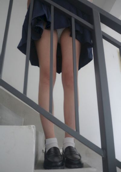 左右不逢源