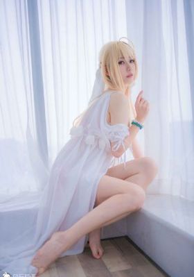 电车魔女在线观看