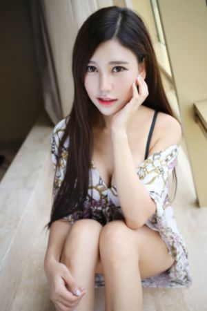 女大学生的红色日记
