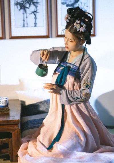 亚洲精品一区二区三区不