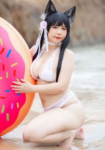 又白又嫩奶又大又硬视频